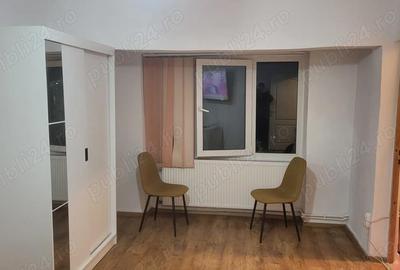 Garsonieră semidecomandată în Tineretului - 1