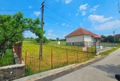 Teren Construcții intravilan de 1920 mp, în Central