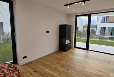 Casă cu 5 camere cu Canalizare în Tunari - 18