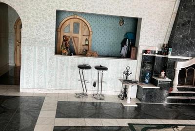 Casă individuală cu 15 camere cu Garaj în Comănești - 15