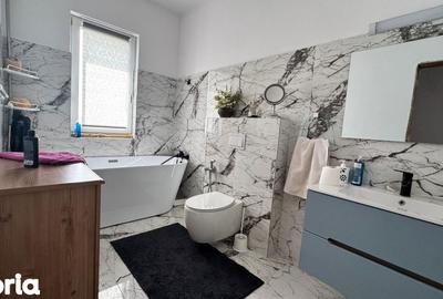 Casă cu 4 camere cu Teren 350 Mp în Tipografilor - 13