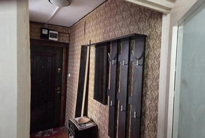 Apartament cu 3 camere semidecomandat în Aradului - 2