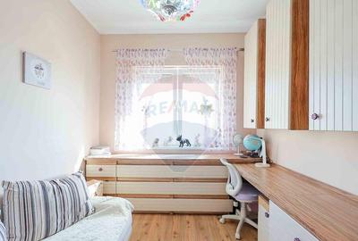 Apartament cu 4 camere decomandat, mobilat în Europa - 5