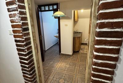 Casă cu 5 camere cu Teren 436 Mp în Micești - 12