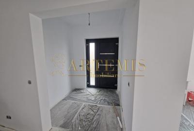 Casa individuala, decomandata, 5 camere,  180 mp., teren 500 mp., zona Subcetate - 4