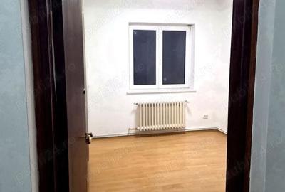 Apartament cu 4 camere decomandat în Muncii - 2