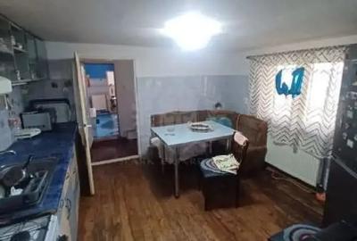 Casă cu 6 camere cu Teren 400 Mp în 8 Martie - 1