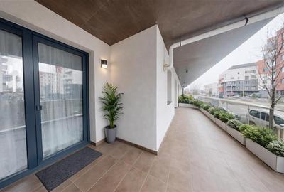 Apartament cu 2 camere decomandat, mobilat în Tractorul - 3