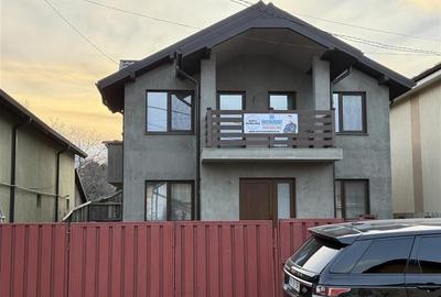 CASA / VILA  DE INCHIRIAT, CENTRU
