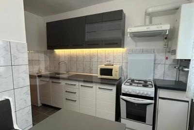 Apartament cu 4 camere decomandat în Central - 7