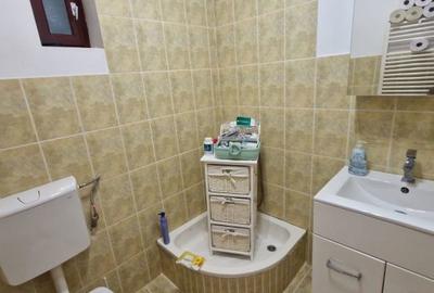 Casă cu 5 camere cu Teren 367 Mp în Central - 5