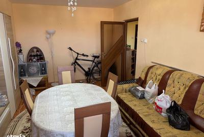 Apartament cu 2 camere decomandat în Carpați 2 - 7