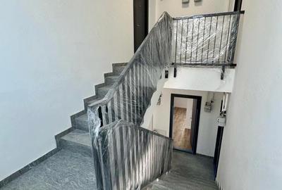 Apartament cu 3 camere decomandat în Dumbrăvița - 3