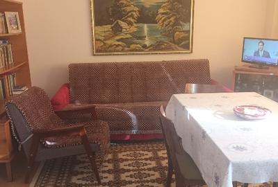 Apartament cu 3 camere decomandat, mobilat în Central - 9