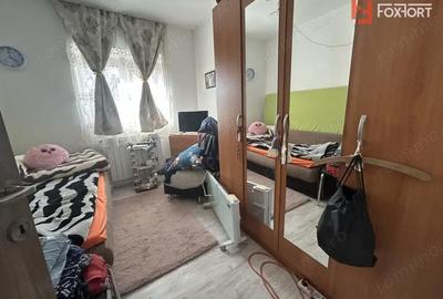 Apartament cu 3 camere semidecomandat, mobilat în Șag - 5