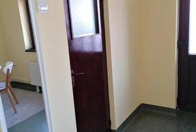 Pf dau in chirie garsoniera la casa particulara in zona Mara?ti, Farmec - 8