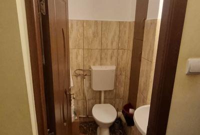 Apartament cu 3 camere decomandat în Central - 6