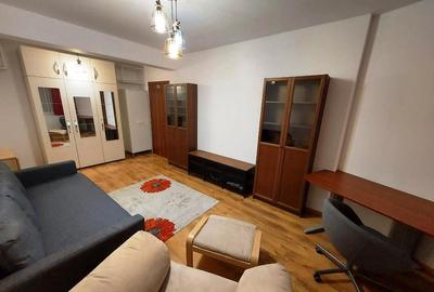 Apartament cu 2 camere decomandat în Mihai Bravu