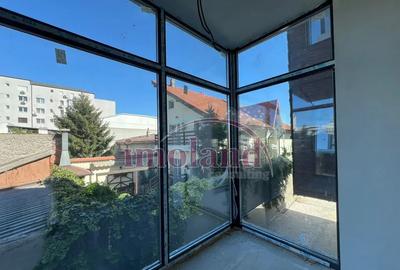 Apartament cu 3 camere semidecomandat în 13 Septembrie - 11