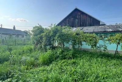 Casă cu 3 camere cu Teren 800 Mp în Siret - 10