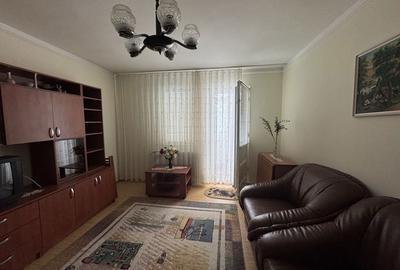 Apartament cu 2 camere decomandat în Vest - 2