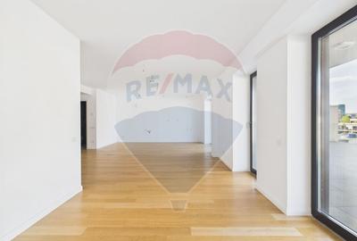 Apartament cu 3 camere decomandat în Nord - 9