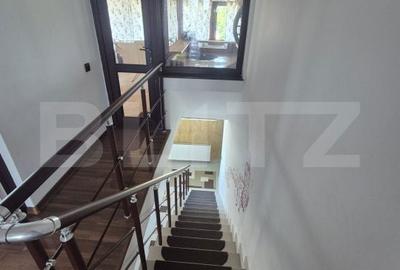 Casă cu 5 camere cu Teren 1120 Mp în Central - 15