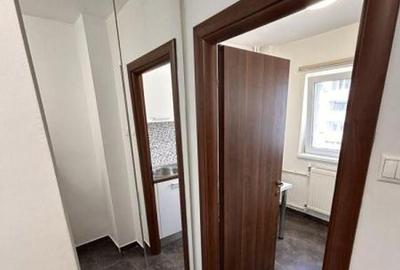 Muncii eleganta etaj 8 din 10