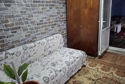 Casă cu 3 camere în Rătești - 2