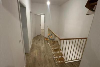 Casă cu 5 camere cu Teren 250 Mp în Central - 3