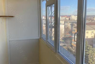 Apartament cu 3 camere decomandat în Central - 2