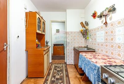 Apartament 3 camere - strada Huedin - bloc reabilitat - zona linistita Apartament 3 camere - strada Huedin - bloc reabilitat - zona linistita - 8
