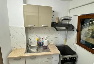 Inchiriez garsoniera - 3