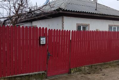Casa De Vanzare Fetesti-Gara - 1