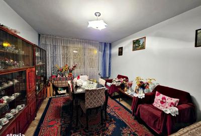 Apartament cu 3 camere decomandat în Ozana - 4