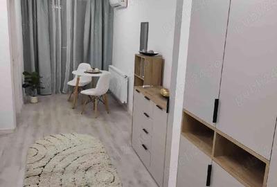 Garsonieră decomandată în Titan - 3