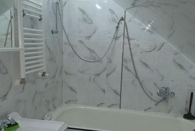 Garsonieră decomandată în Central - 2