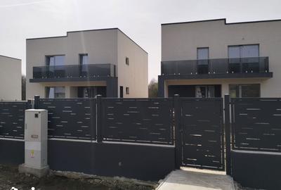 Casă cu 5 camere cu Teren 550 Mp în Priseaca - 8