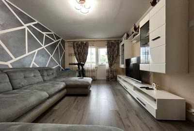 Apartament 3 camere, decomandat, 63mp utili, 2 balcoane, zona Soarelui - 2