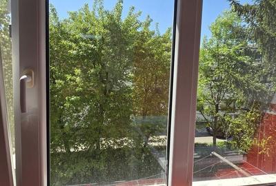 Apartament cu 3 camere decomandat în Micro 3 - 15