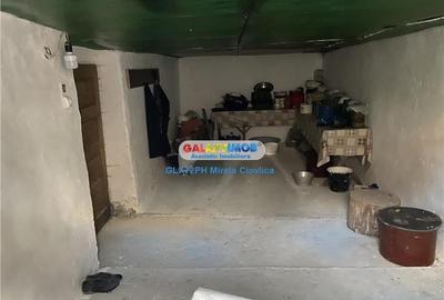 Vanzare teren cu casa batraneasca Secaria Prahova - 10