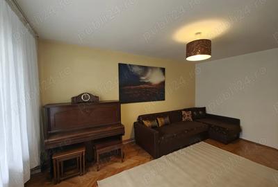 Inchiriez Apartament cu 3 Camere - 1
