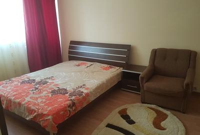 Apartament doua camere, semidecomandat, etaj doi mobilat si utilat, ultracentral Apartament doua camere, semidecomandat, etaj doi mobilat si utilat, ultracentral - 4