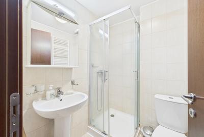 Apartament cu 3 camere semidecomandat în Militari - 1