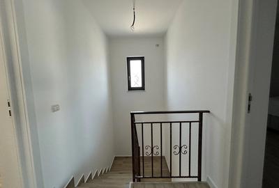 CASA 4 CAMERE , BECI , 476 MP TEREN , CAPAT CUG - 16