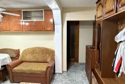 Apartament cu 2 camere decomandat în Republicii - 8