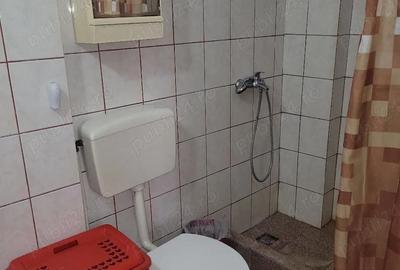 Garsonieră decomandată în Central - 7