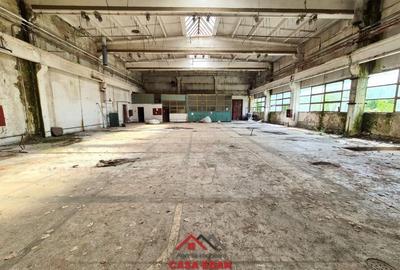 Hale industriale in Campina, 5444 mp total, teren 16.598 mp!
