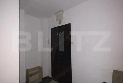 Garsonieră semidecomandată în Democrației - 9