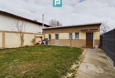 Casă cu 5 camere cu Teren 439 Mp în Central - 15